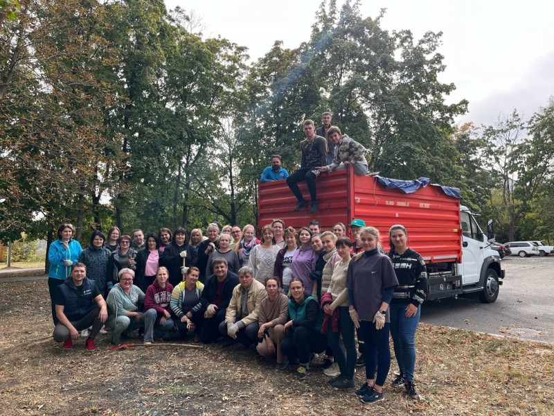 В Майском сельском поселении состоялся областной экологический субботник.